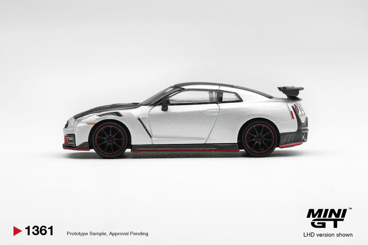 Mini GT Nissan GT-R R35 Nismo Silver Metallic 2024 – Ansicht 4