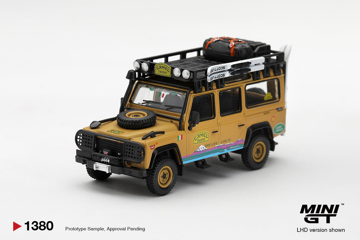 Mini GT Land Rover Defender 110 Camel Trophy Team Italy Tierra DEL Fuego CT24 1998