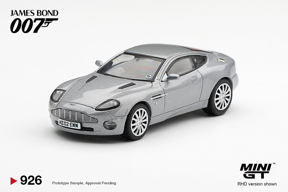 Mini GT Aston Martin V12 Vanquish DIE Another DAY English Blister Packaging 2002