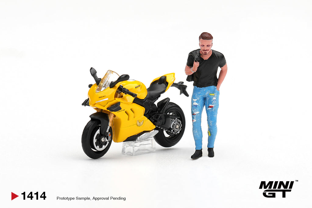 Mini GT Ducati Panigale V4 w/ S Giallo Figure 2020