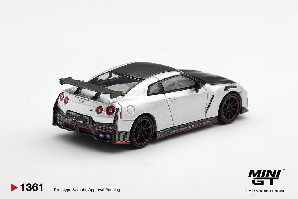 Mini GT Nissan GT-R R35 Nismo Silver Metallic 2024 – Ansicht 3