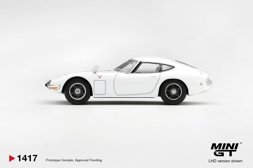 Mini GT Toyota 2000GT Pegasus White 1967 – Ansicht 4