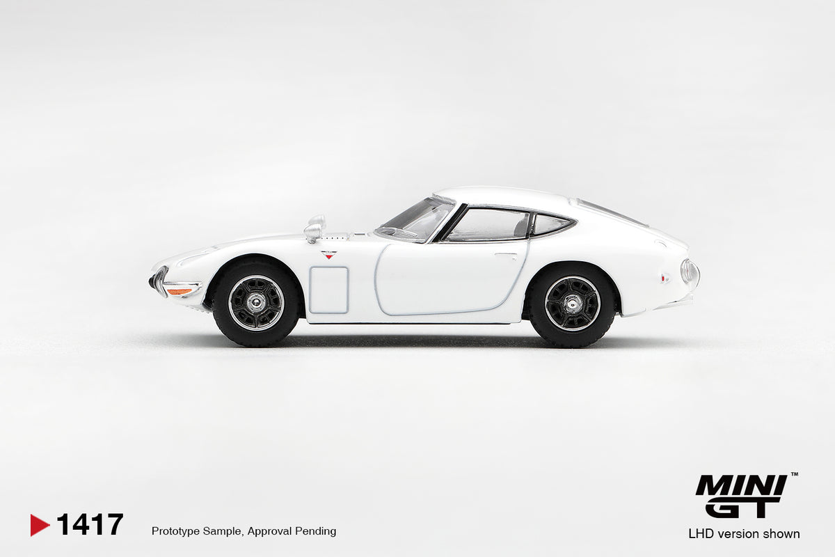 Mini GT Toyota 2000GT Pegasus White 1967 – Ansicht 4