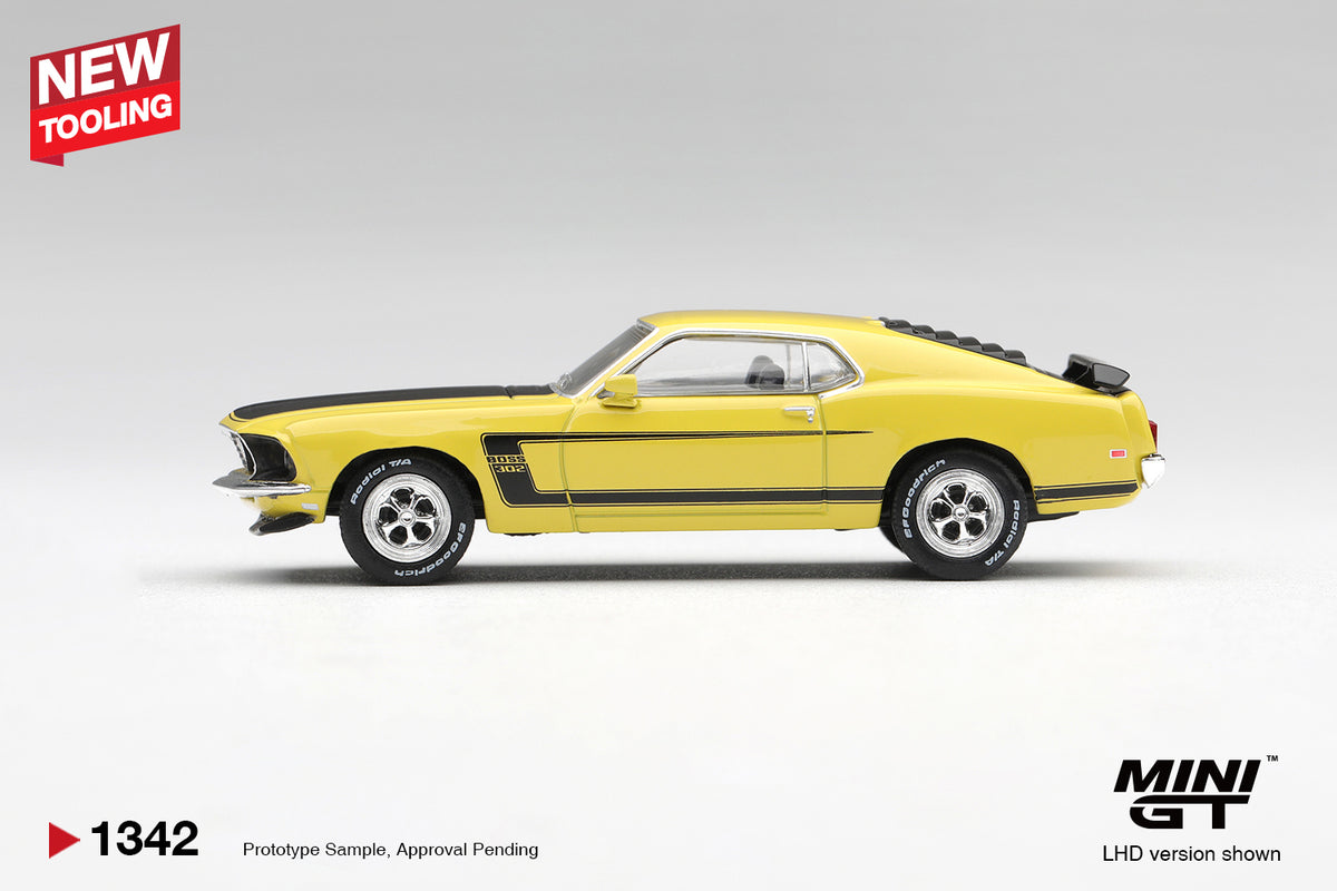Mini GT Ford Mustang Boss 302 Bright Yellow 1969 – Ansicht 4