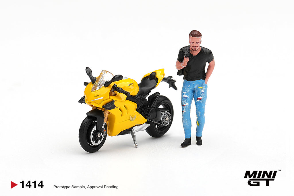 Mini GT Ducati Panigale V4 w/ S Giallo Figure 2020 – Ansicht 5