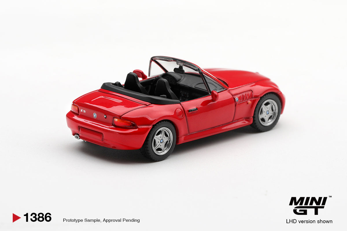 Mini GT BMW Z3 2.8I Hellrot 1998 – Ansicht 3