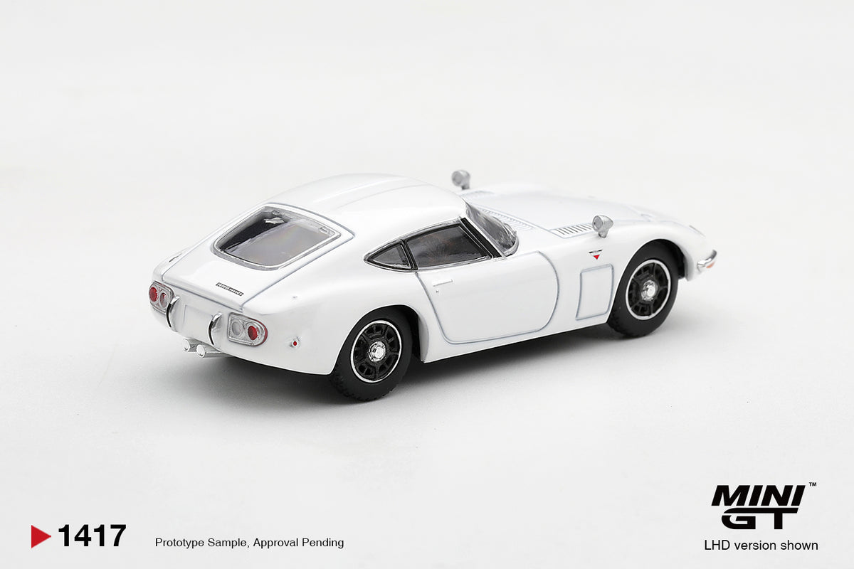 Mini GT Toyota 2000GT Pegasus White 1967 – Ansicht 3
